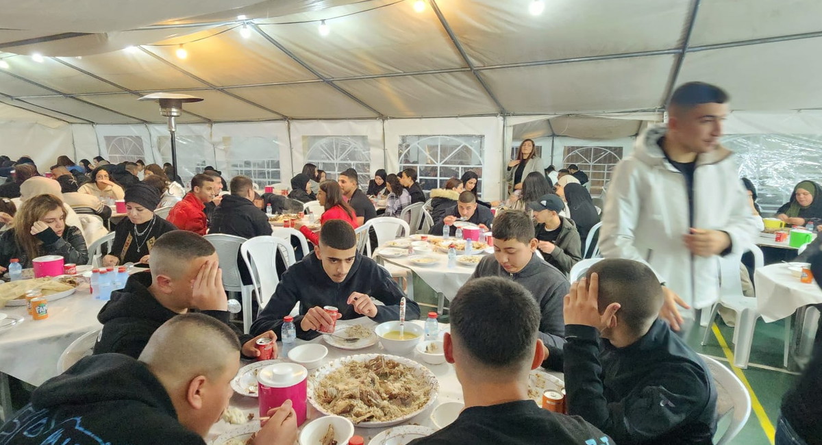 حفل إِفطار رمضاني في القفزة عَمال النَّاصرة 