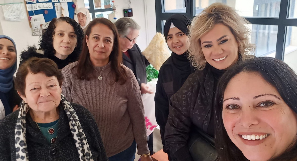 لقاء الاجيال يصنعه طلاب اعدادية عمر بن الخطاب الناصرة مع الجيل الذهبي في المركز اليومي  للمسن 