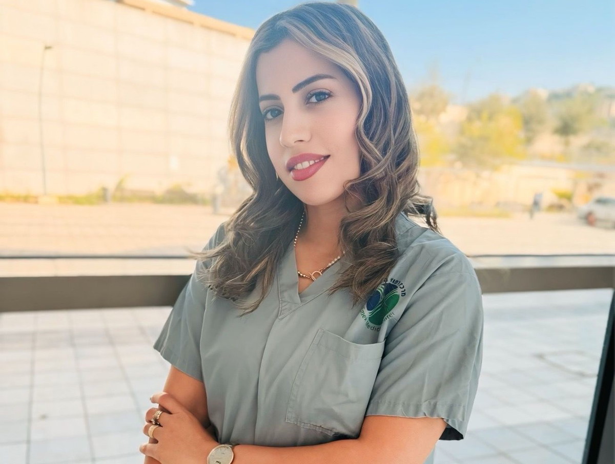 اكتشاف مبكر ينقذ الحياة: سجود شبلي تقود حملة التوعية بسرطان الثدي في المجتمع العربي