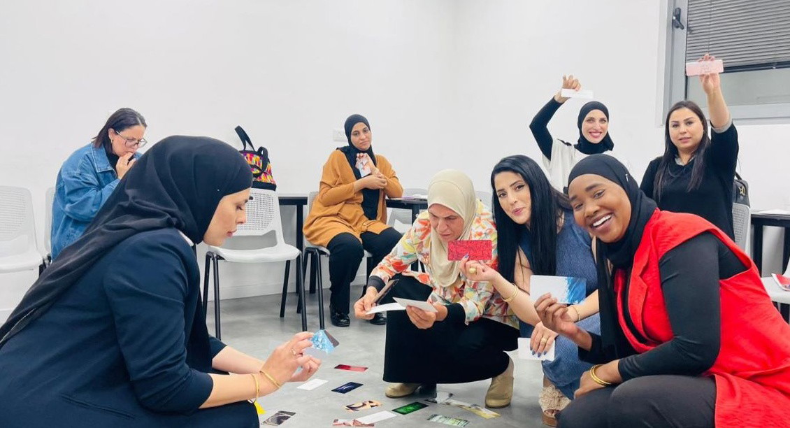 نساء في المقدمة تختتم عامًا من التمكين والقيادة في مدينة اللد