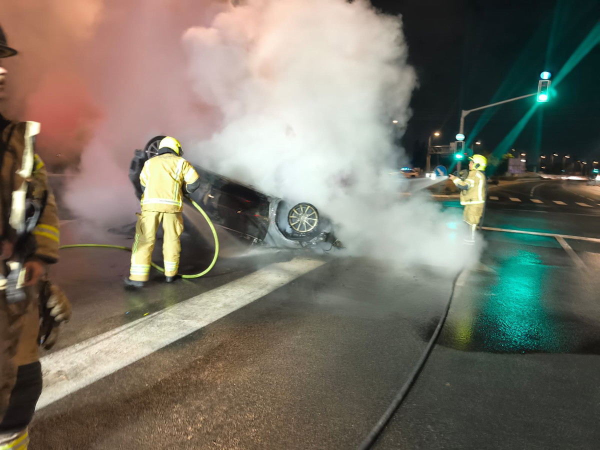 باشرت الشرطة التحقيق في ملابسات الحادث.