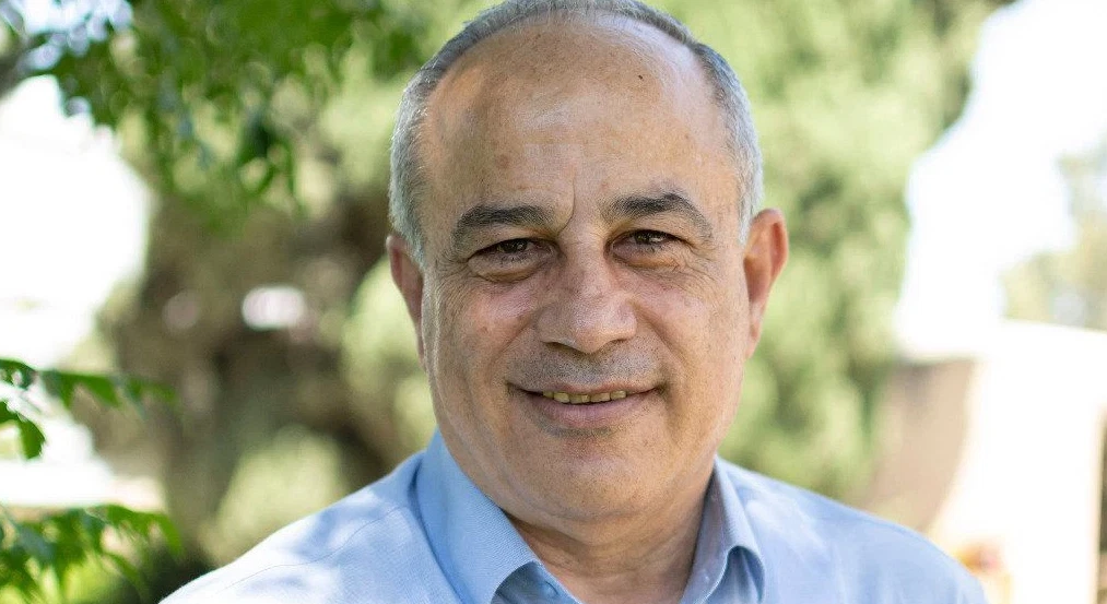 وهم عودة أحزاب المعارضة للحكم بدون العرب