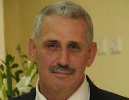 سأبقى قصيدةً