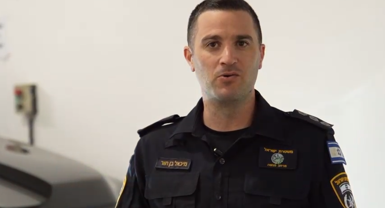 تقديم لائحة اتهام: قائد شاحنة كان يقود بتهوّر تحت تأثير الكحول، اصطدم بعدة مركبات ودوريات شرطة