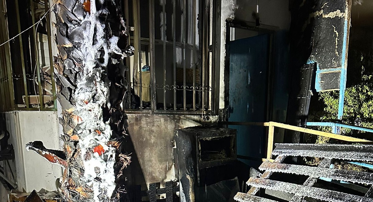 تل ابيب- يافا: حريق شجرة نخيل يؤدي الى احتراق منزل