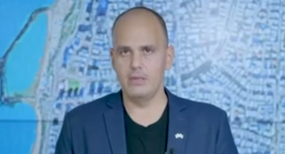 رئيس بلدية بات يام في تحذير علني: إيران وصلت إلى بات يام – وليست مزحة