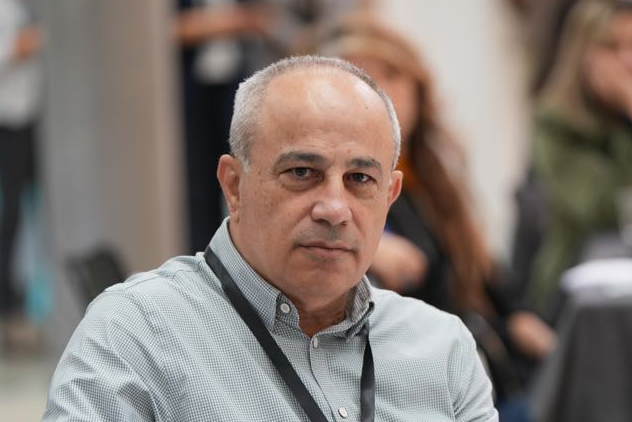 مقال عن الهحرة بين أواسط الشباب العرب 