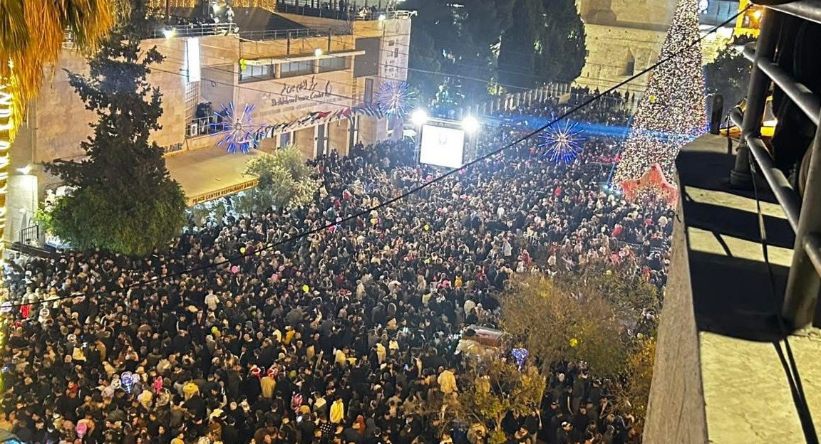 إضاءة شجرة الميلاد في بيت لحم لأول مرة منذ عامين