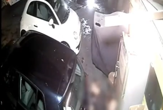 القدس: القبض على مشتبه من سكان شرقي المدينة بأثارة الرعب وإطلاق النار على شخص وإصابته على خلفية نزاع بين عائلتين