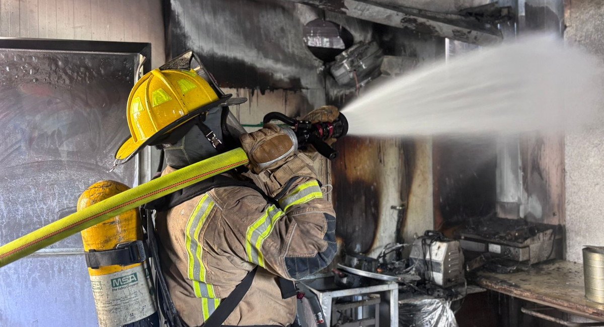 باقة الغربية: حريق في مخزن تجاري  