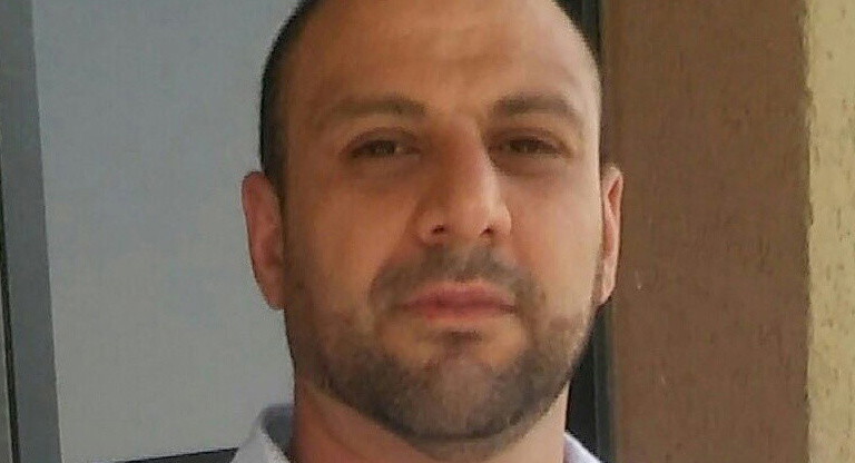 سِيمفونيَّةُ الغَيْمِ وَانْتِشَاءُ الشَّاعِر 