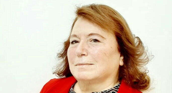 زجل لعيد الميلاد:الطِّفلُ ضَوَّى من المغارَه 