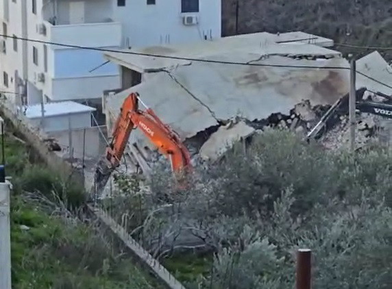 هدم منزل في بلدة عارة بحجة البناء غير المرخص