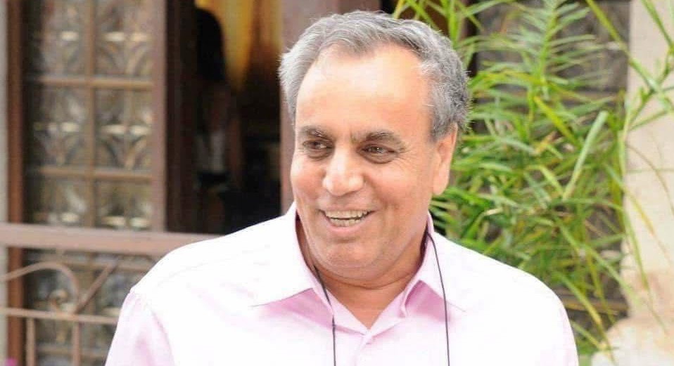 حين تتسع الأشياء وتضيق القيم