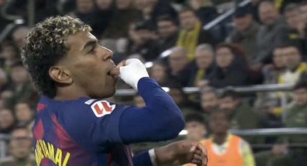 قطار برشلونة لا يتوقف ويدهس فياريال في نهاية عام مثالي