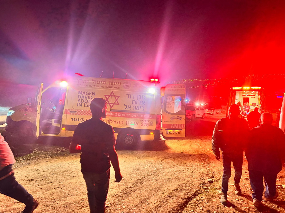 إصابة 5 أشخاص بجراح خطيرة وطفيفة جراء حادث طرق على شارع 437 قرب القدس