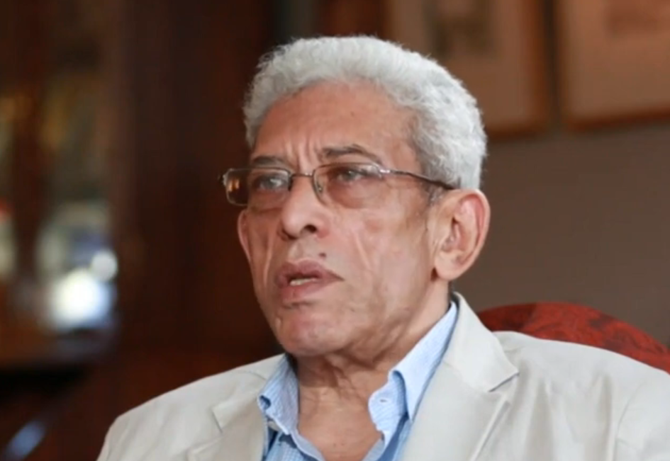 السينما المصرية تفقد عميدها: وفاة المخرج الكبير داوود عبد السيد عن عمر يناهز (78 عامًا)