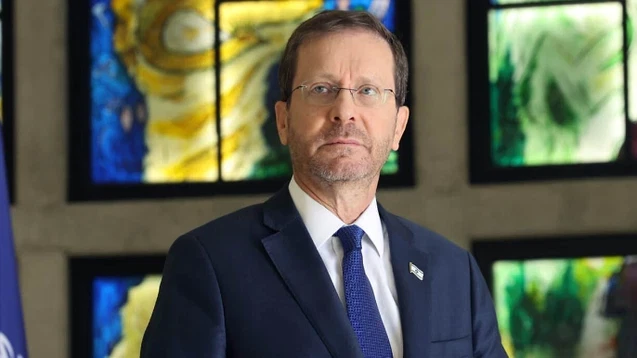 الرئيس هرتسوغ يكذب ترامب: لم يكن هناك أي تواصل بيني وبينه منذ تقديم طلب العفو لنتنياهو