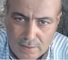 حين أسافر برمادي