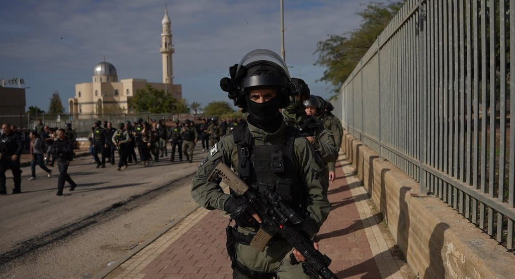 بتوجيه من بن غفير: 