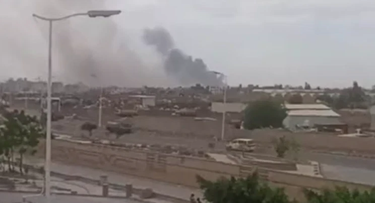 استهداف ميناء المكلا في حضرموت اليمينة