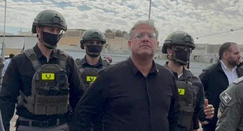 المستشارة القضائية للعليا: ألزموا نتنياهو بتبرير عدم إقالة بن غفير فوراً