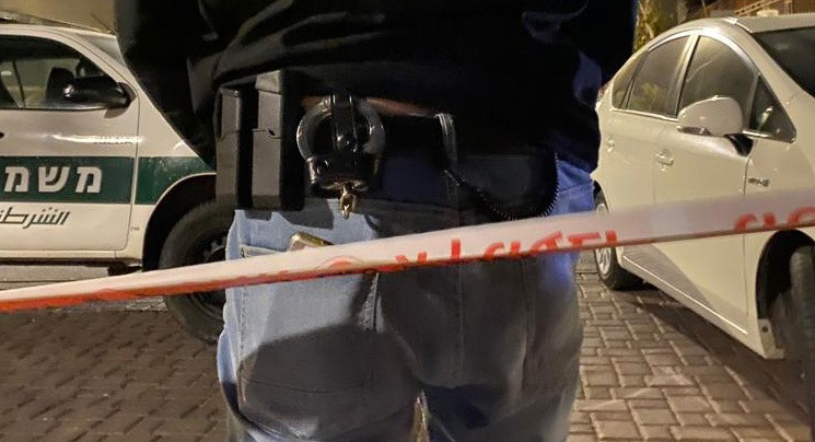 الجليل الغربي: اعتقال رجل بشبهة ابتزاز رئيس مجلس محلي.. والمركزية تلغي قرار الإفراج عنه