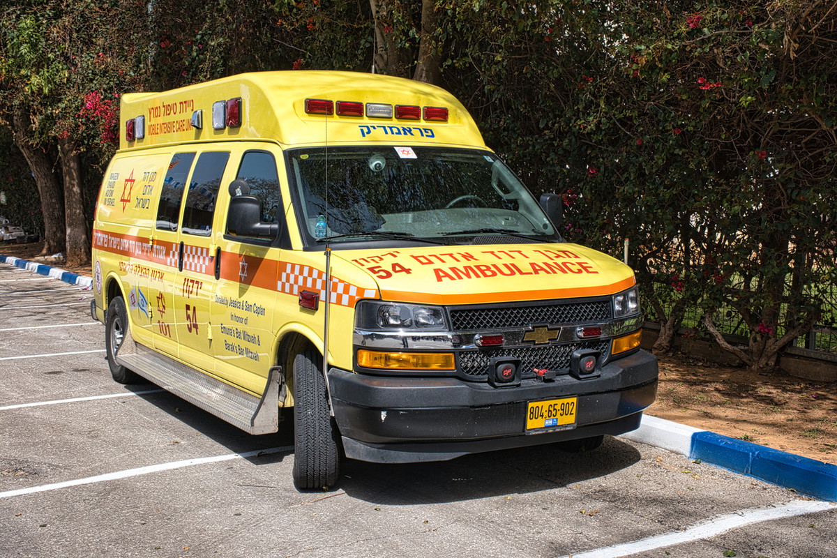 قلنسوة: إصابة شابين إثر حادث طرق