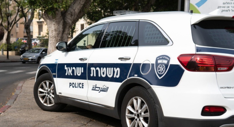 القبض على 3 مشتبهين بعملية سطو على سوبرماركت في أشدود