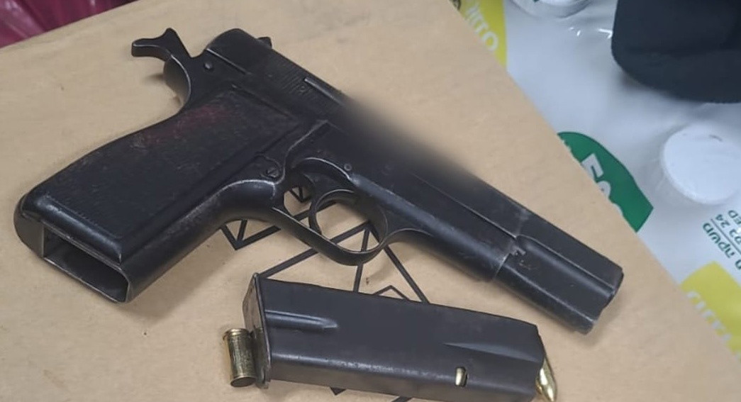 باغتوهم وهم يسرقون.. إحباط سطو مسلح على بقالة في جديدة-المكر واعتقال 4 مشتبهين