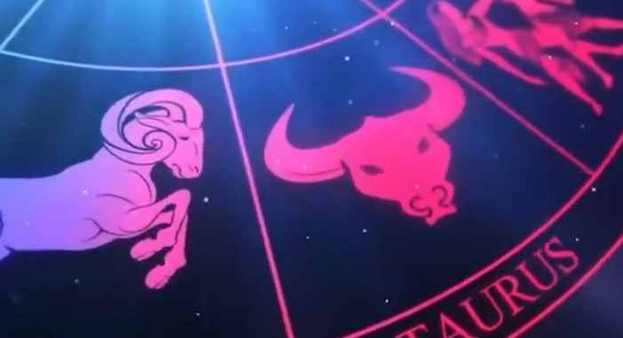 كن حذرًا من تدخل الآخرين- توقعات الأبراج لهذا اليوم