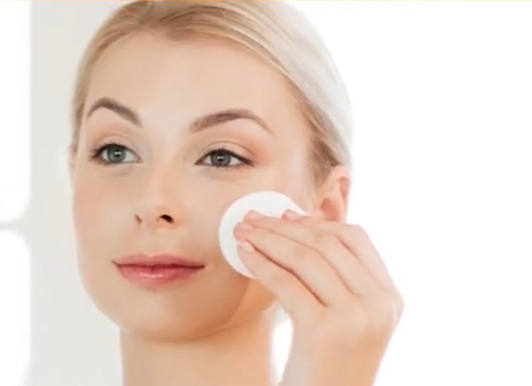 3 علاجات منزلية للتخلص من انتفاخ الوجه