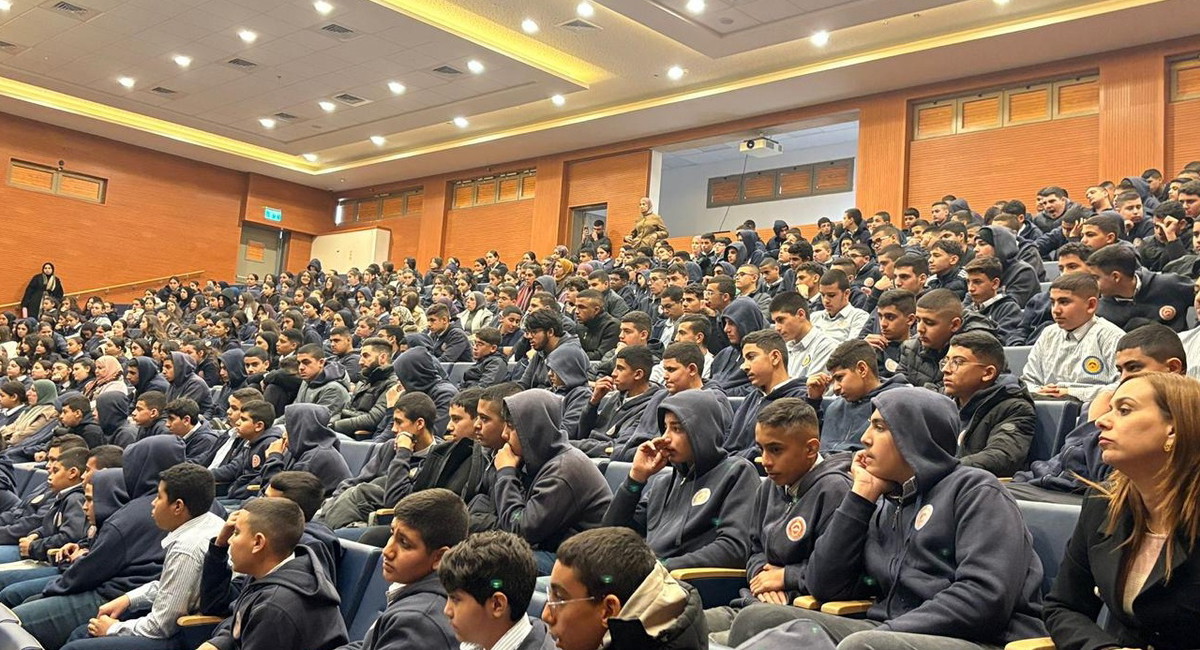 بلدية كفرقرع: طلاب ابن سينا الجماهيرية في عرض 