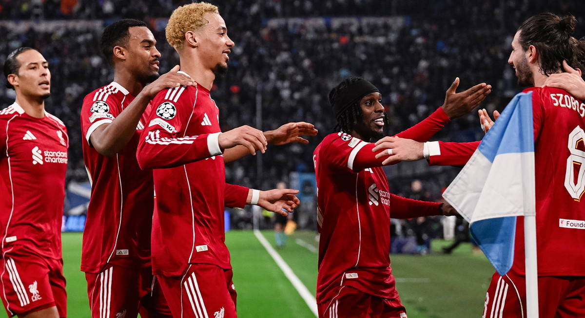 ليفربول يقسو على مارسيليا بثلاثية بمشاركة صلاح