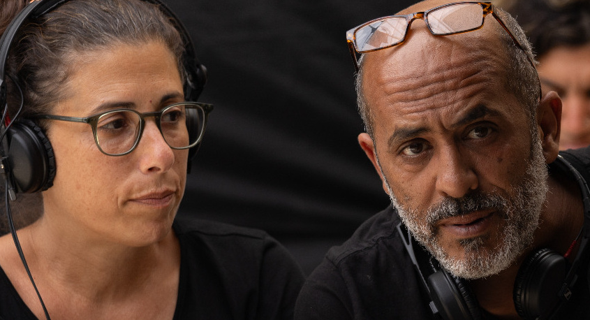 المُخرج العكيّ جمال خلايلة و«بيلا»: كوميديا استثنائية عن واقع مشترك تصل إلى شاشات السينما