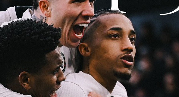 أستون فيلا يواصل مطاردة سيتي وتشيلسي يزيح ليفربول من المربع الذهبي