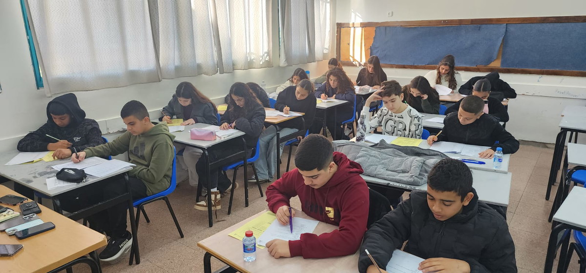 بمشاركةٍ نَوعيَّةٍ من الطُّلابِ- جَمعيَّة إبداع تُنظِّمُ مُسابقَةَ اللُّغة الإنجليزيَّة القُطريَّة السَّادِسَة والعِشرين