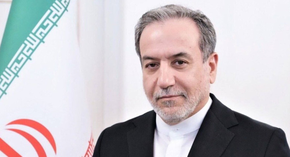 وزير خارجية إيران: المحادثات النووية المقررة مع واشنطن الجمعة في مسقط