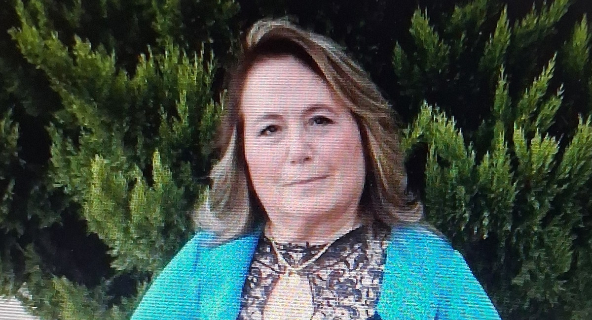 زجل للسنه الجديده  سنة خير وسلام يا رب بقلم :اسماء طنوس المكر    