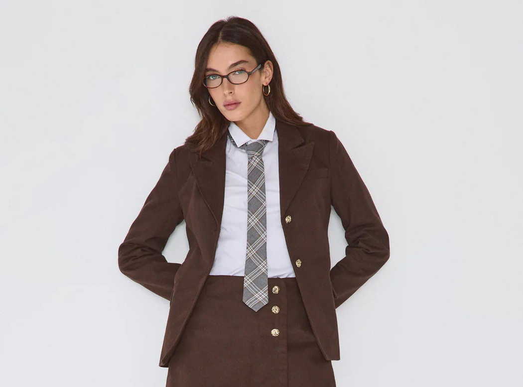 المجموعة الجديدة من رنوار بين الأزياء اليومية والحضور اللافت