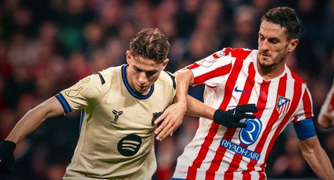 أتلتيكو مدريد يدهس برشلونة ويقترب من نهائي كأس الملك