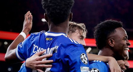 هدف فينيسيوس المذهل يمنح ريال مدريد الفوز على بنفيكا وطرد مورينيو