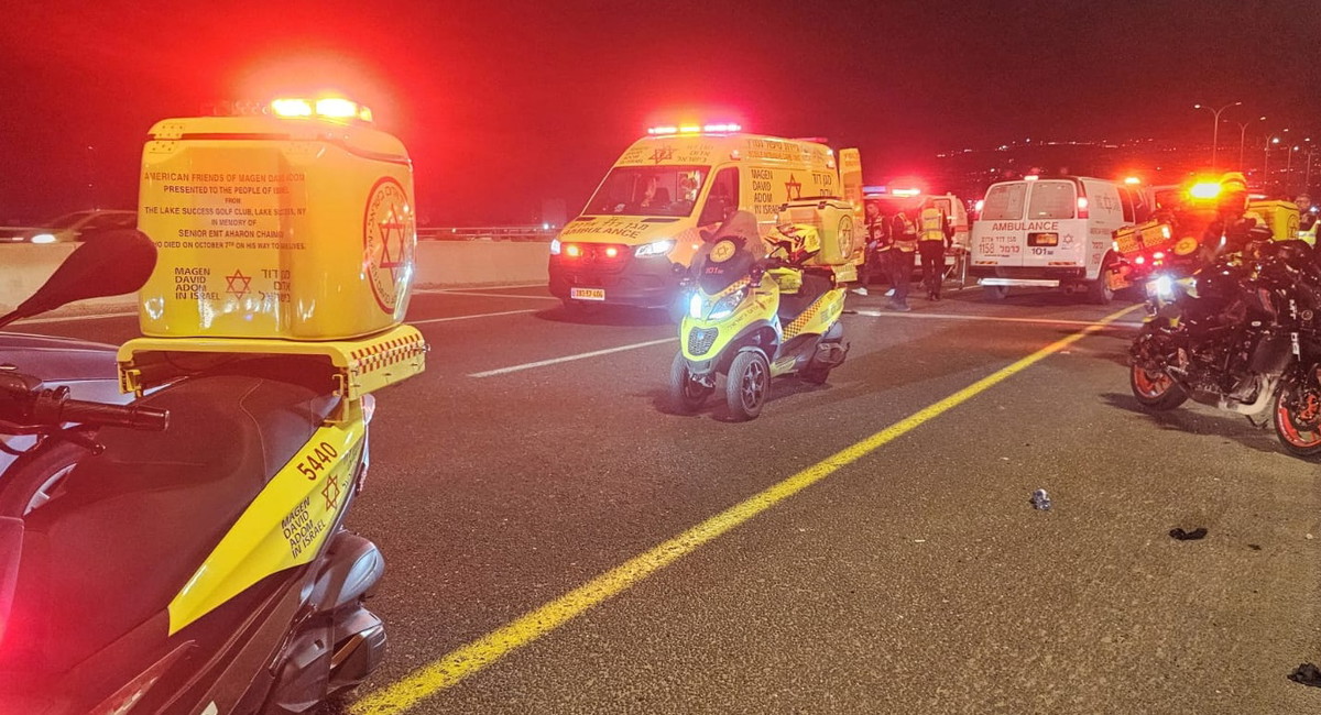 حيفا: إصابة شابين (20 عاماً) إثر حادث دراجة نارية على شارع 22