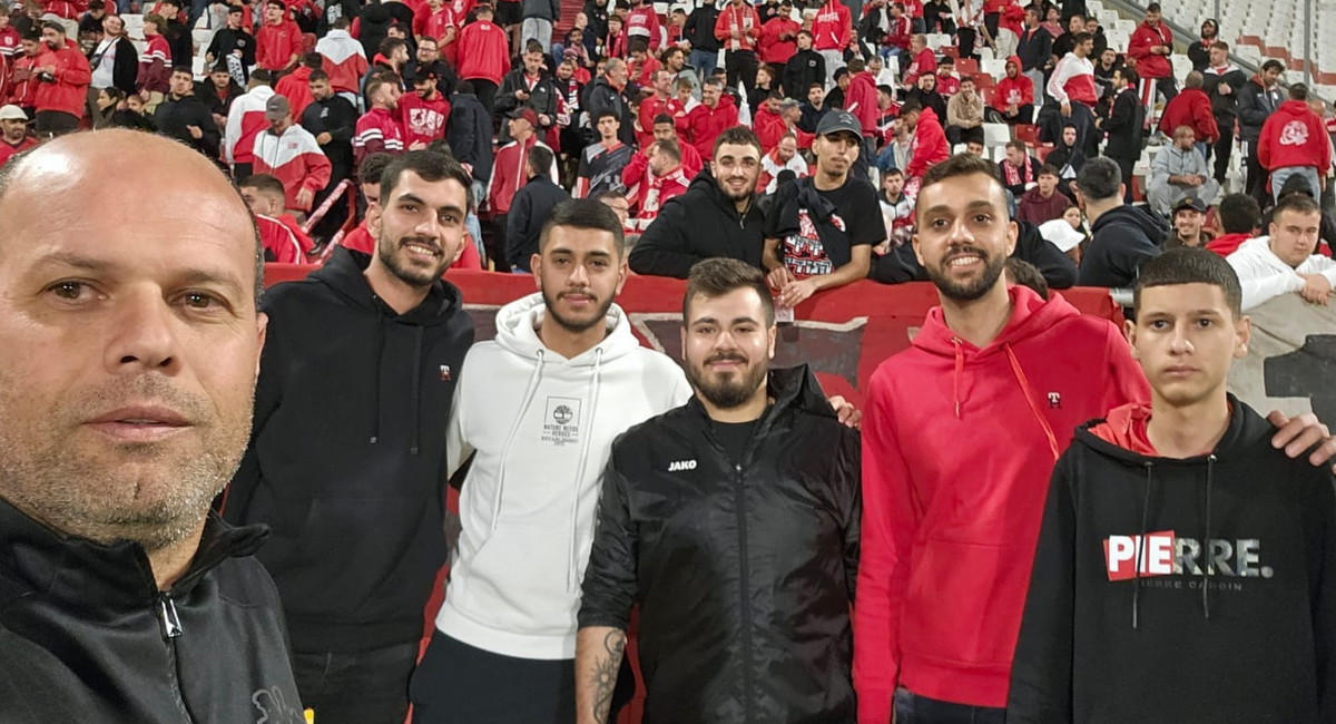 لفتة طيبة في استاد الدوحة: 