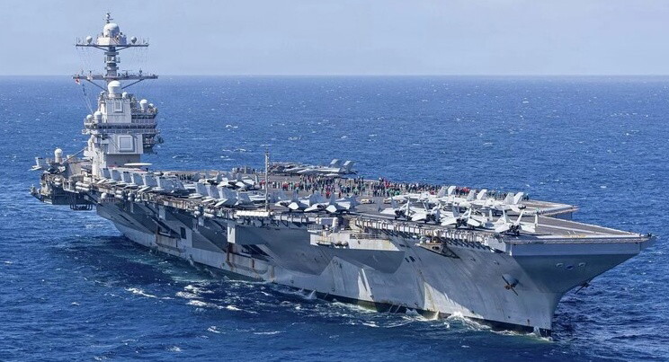 تحسبا للتطورات مع إيران.. هبوط 12 مقاتلة 