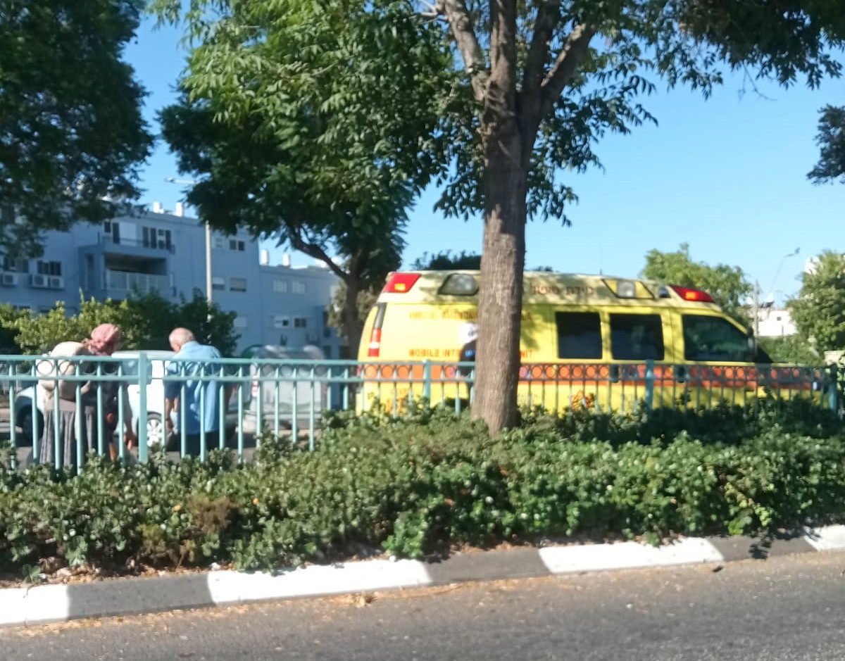 إصابة عامل إثر سقوطه عن ارتفاع في نوف هجليل