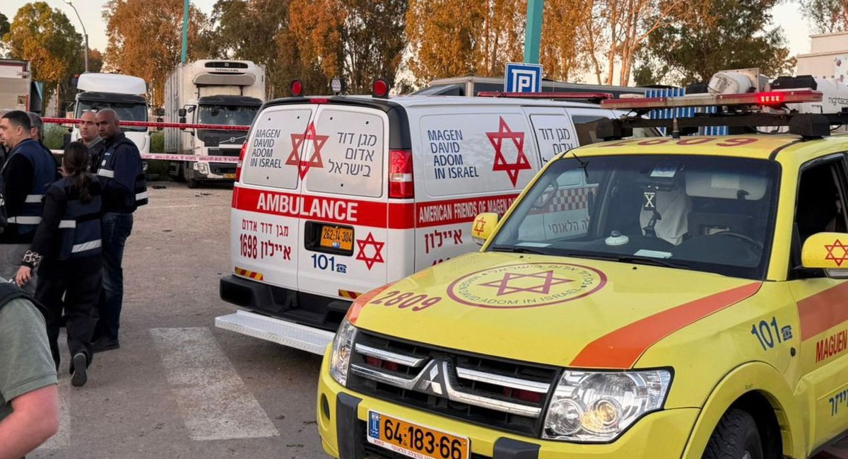 إصابة 4 اشخاص بجروح طفيفة في منطقة المركز إثر الرشقات الصاروخية الأخيرة