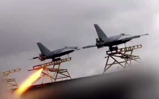 الجيش الإسرائيليّ في بيانٍ له: تدمير منصة إطلاق صواريخ إيرانية قبل دقائق من قيامها بعملية عسكرية باتجاه البلاد