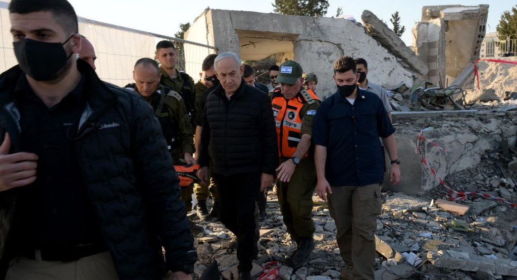 نتنياهو يعقد اجتماعاً أمنياً مصغراً الليلة، والمجلس الوزاري السياسي الأمني ​​يجتمع غداً