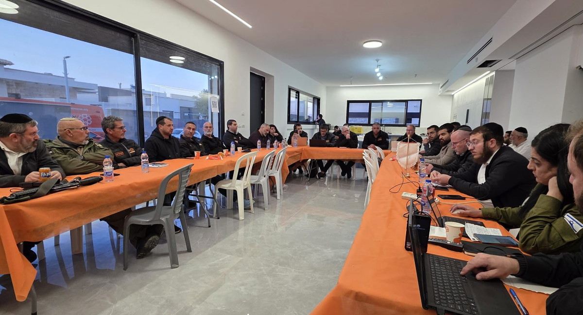 استعدادات قياسية في الشمال- إدارة اتحاد الإنقاذ تعقد تقييمًا خاصًا للوضع وتمرينًا مفاجئًا لطواقم الإسعاف في المجمع العملياتي الذي افتتحه التنظيم 